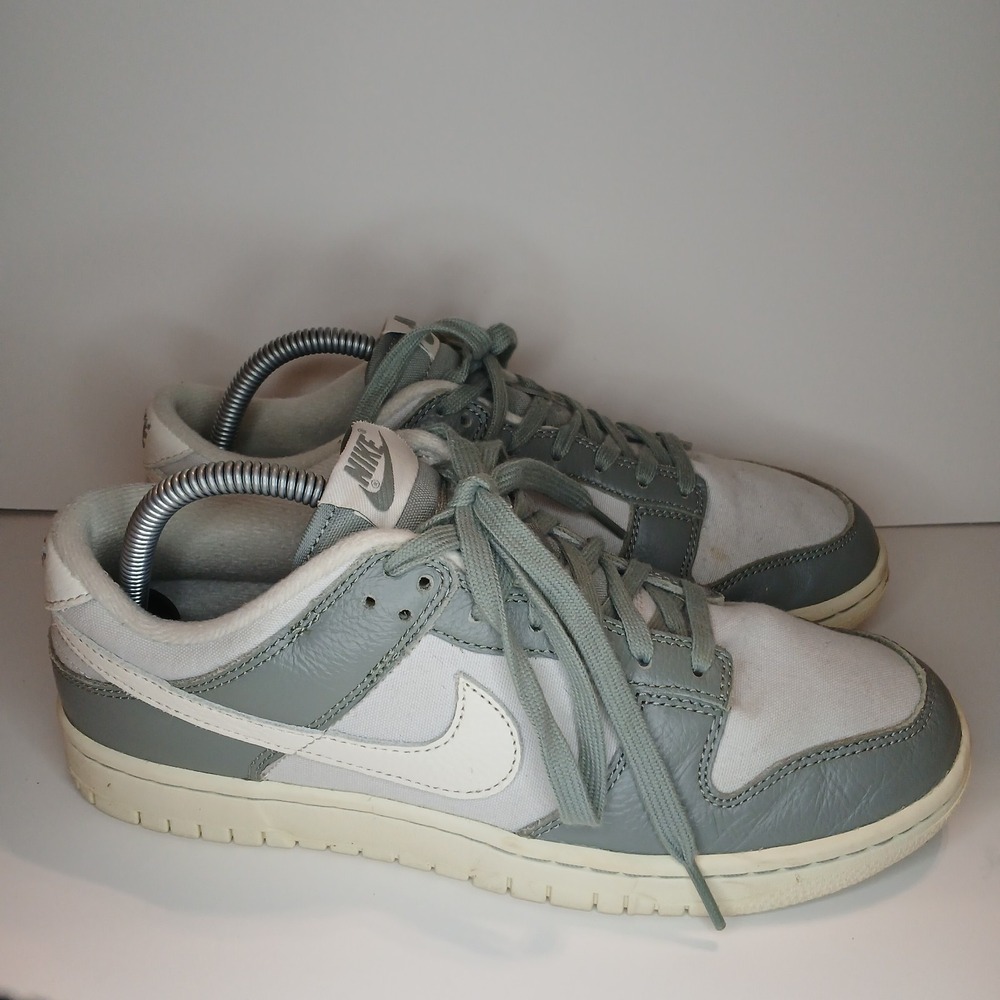 Nike Dunk Low Retro Premium Mica Green Sail DV7212-300 Mens Size 8 Sneaker